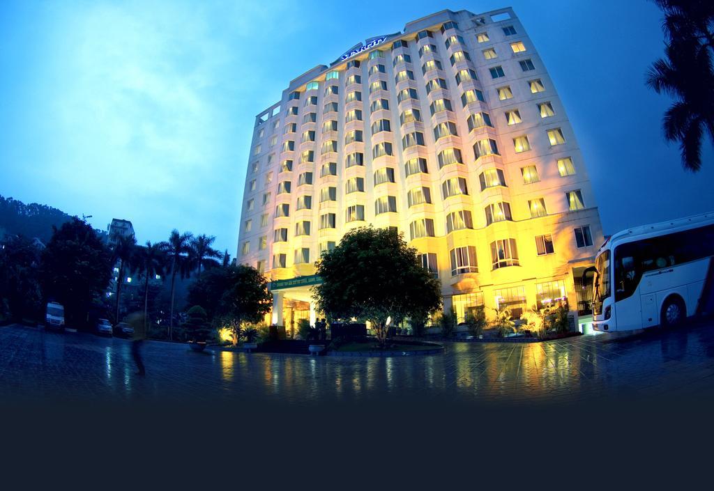 Aloha Halong Hotel Hạ Long Extérieur photo