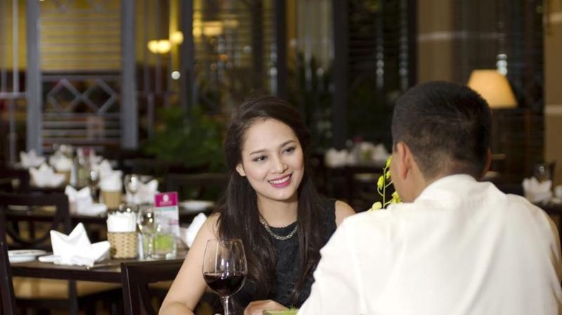 Aloha Halong Hotel Hạ Long Extérieur photo