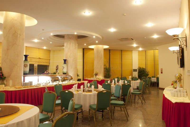 Aloha Halong Hotel Hạ Long Extérieur photo