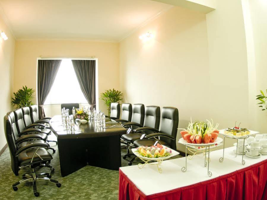Aloha Halong Hotel Hạ Long Extérieur photo