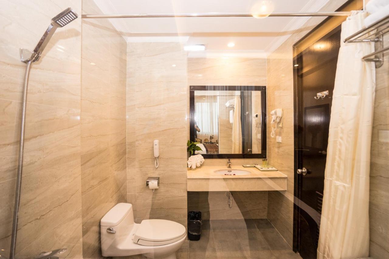 Aloha Halong Hotel Hạ Long Extérieur photo
